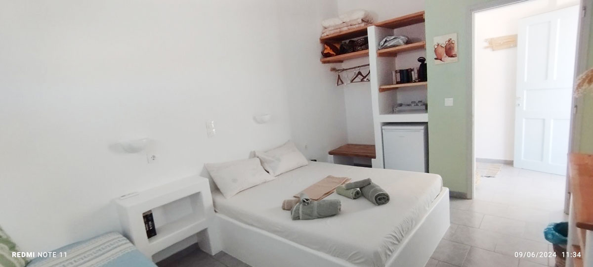 Interior of a room at Antonis Rooms in Sifnos