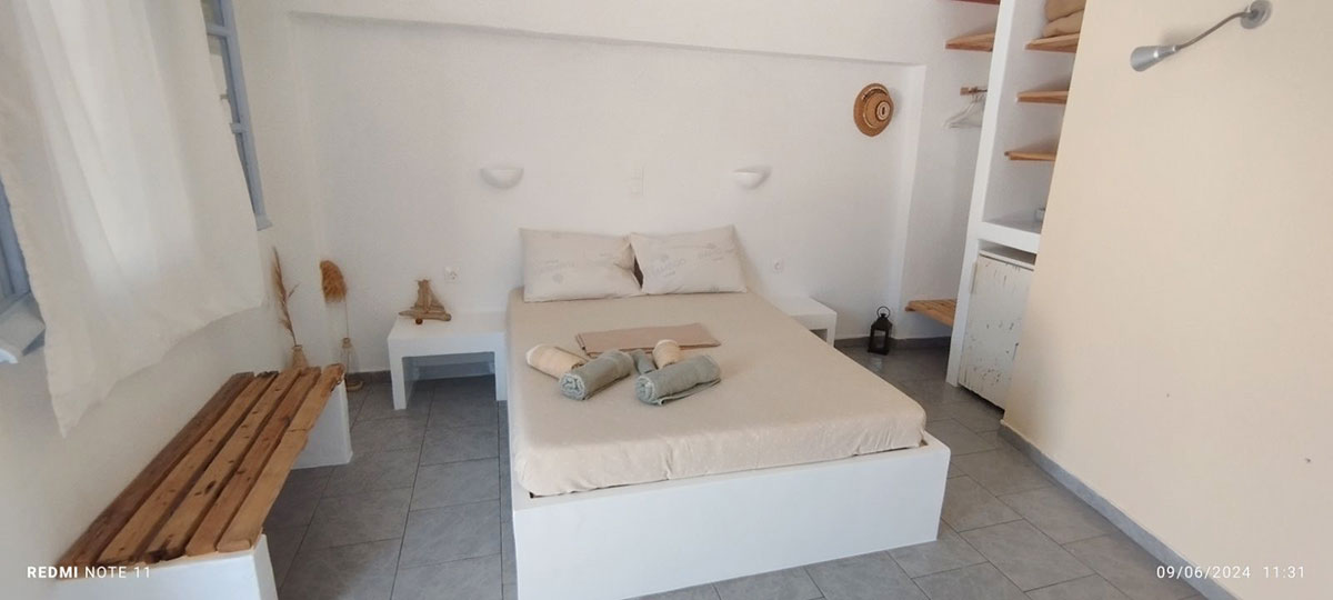 Interior of a room at Antonis Rooms in Sifnos
